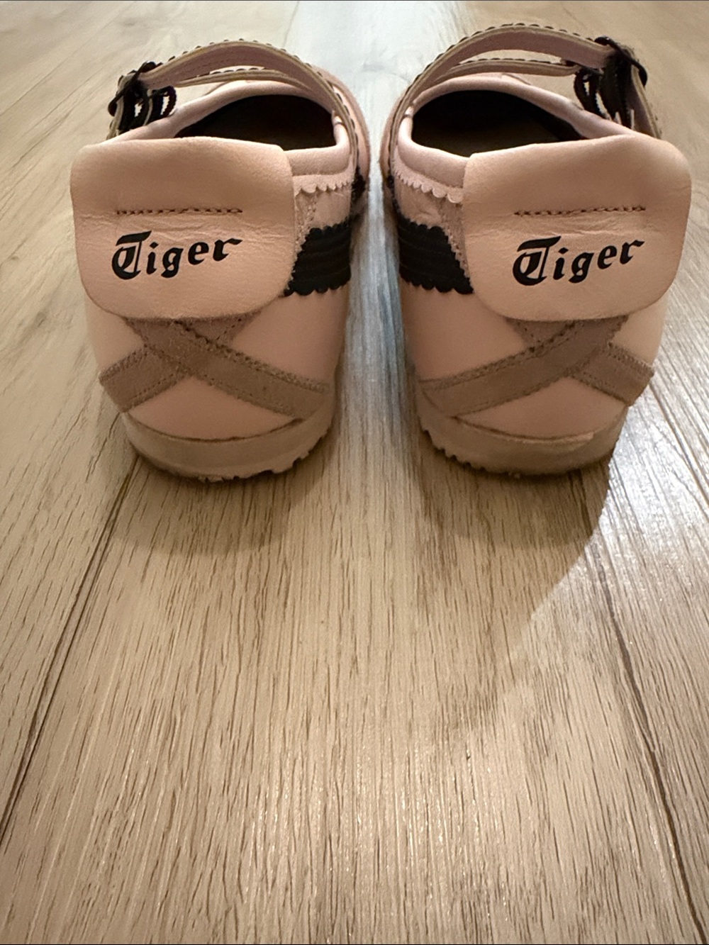 Onitsuka Tiger Mexico 66 Mary Jane’s - Picture 3 of 7
